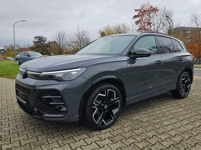 Volkswagen Tiguan 1.5 eTSI DSG R-Line Style