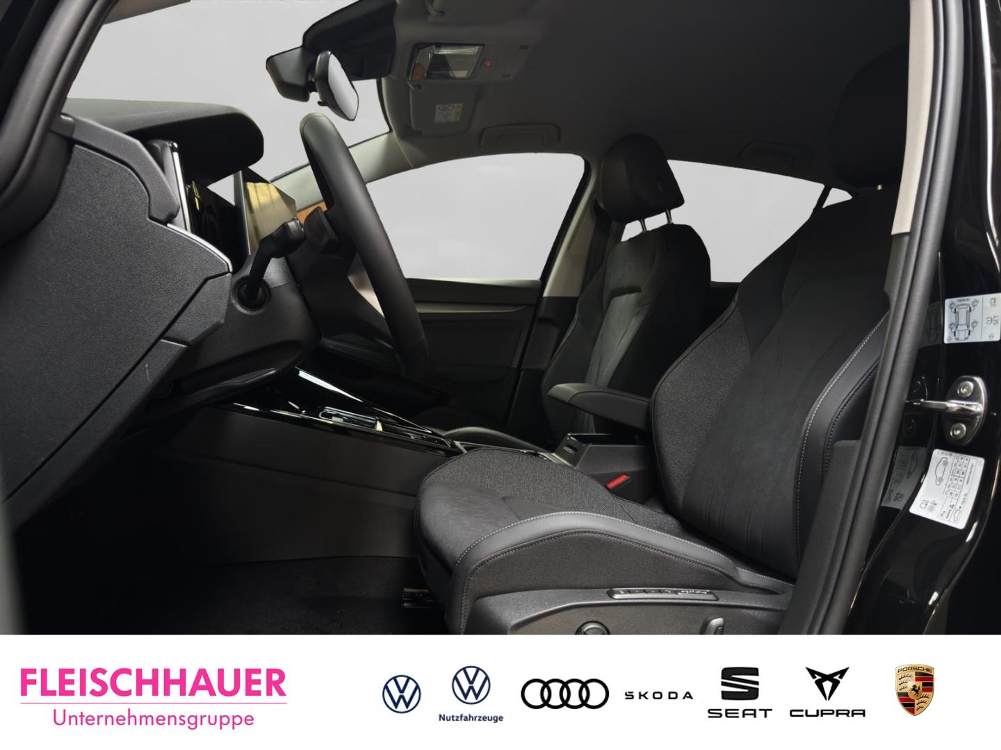 Volkswagen Golf 1.5 eTSI DSG Style