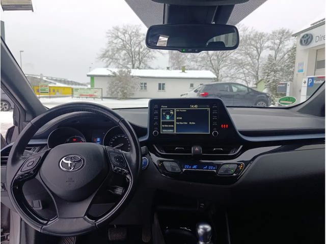 Toyota C-HR Hybride Team D