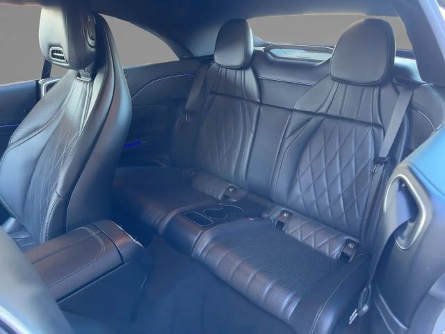 Mercedes-Benz CLE 300 4MATIC AMG Line