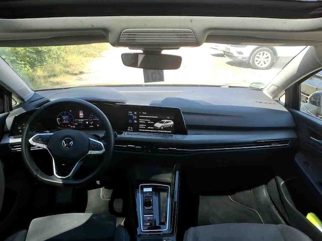 Volkswagen Golf 2.0 TDI DSG Style Variant