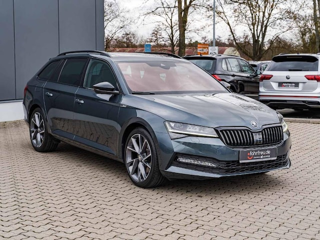 Skoda Superb Combi