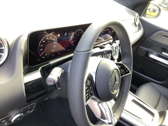 Mercedes-Benz B 200 Progressive