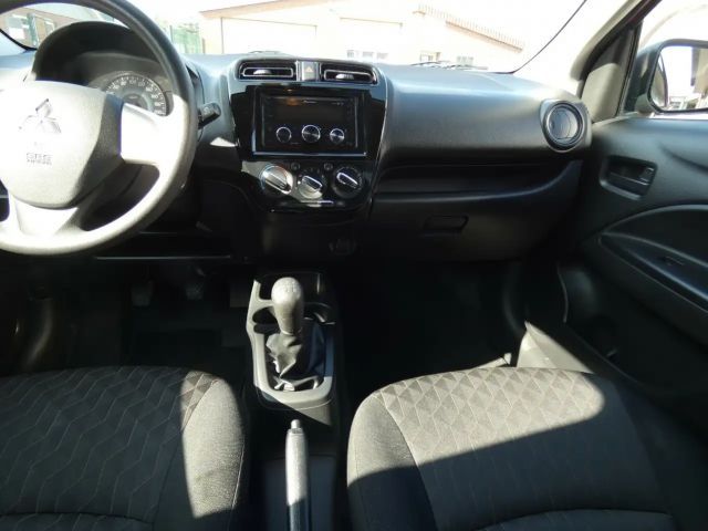 Mitsubishi Space Star Star