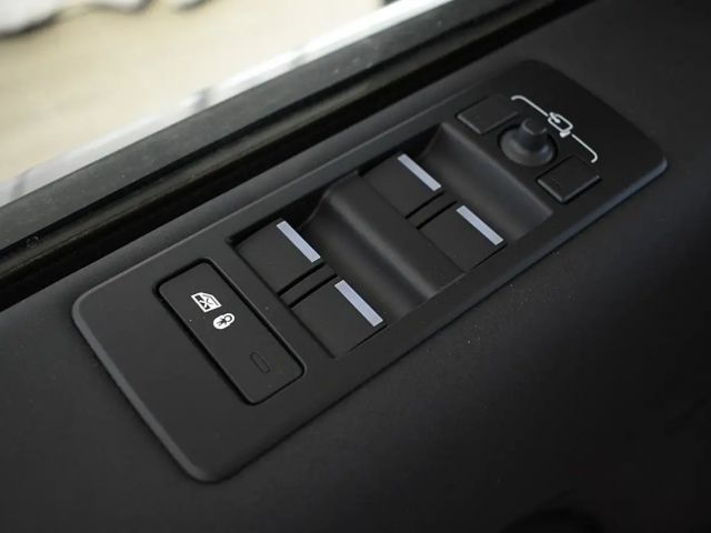 Land Rover Discovery AWD D250 MHEV S