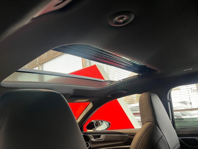 Audi RS6 Avant Quattro