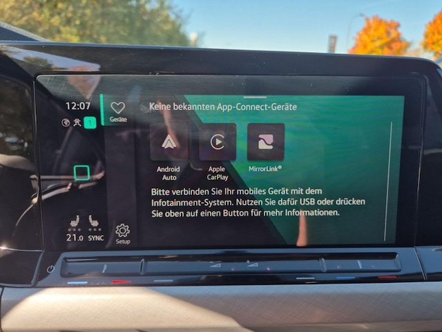 Volkswagen Golf 2.0 TDI DSG Life Variant