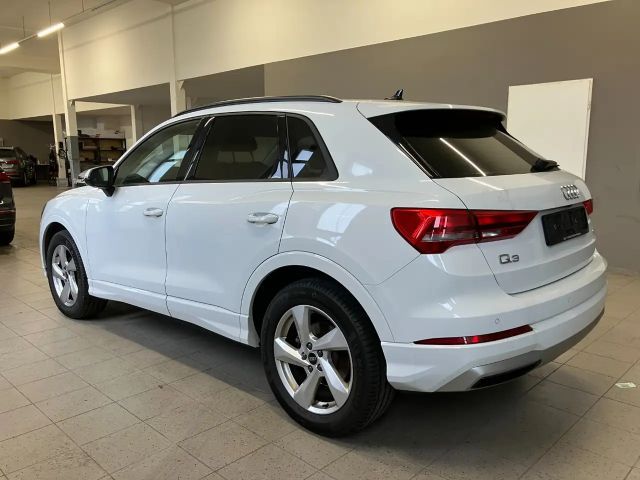 Audi Q3 35 TFSI S-Tronic