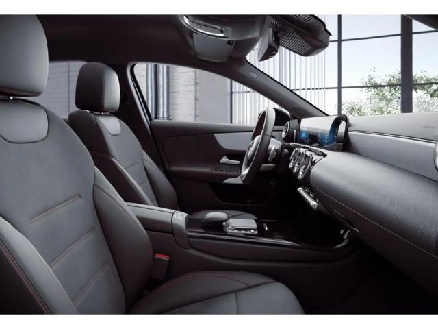 Mercedes-Benz A 250 A 250 e AMG Line