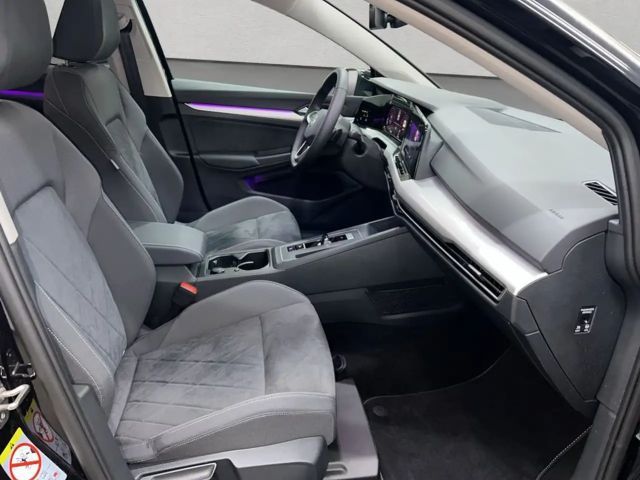 Volkswagen Golf 1.5 eTSI DSG Life