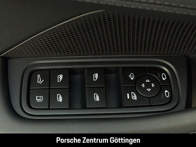 Porsche Panamera 4 E-Hybrid