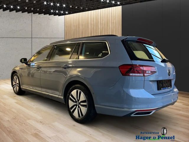 Volkswagen Passat GTE Variant