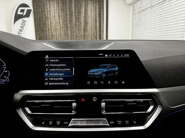 BMW 330 330e Touring