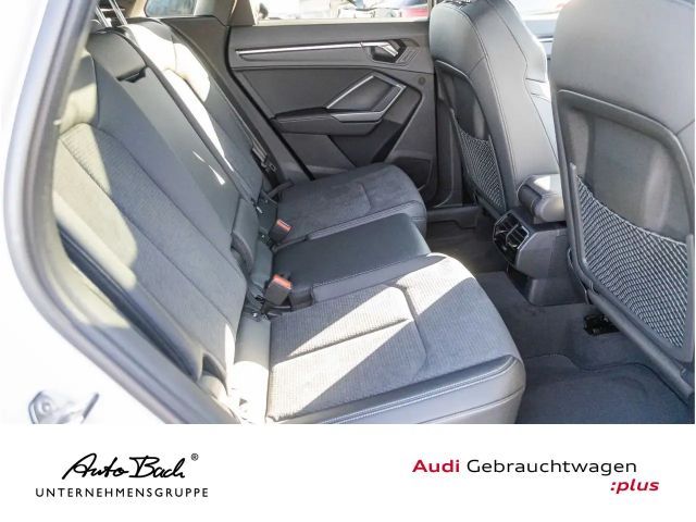 Audi Q3 35 TFSI S-Line S-Tronic