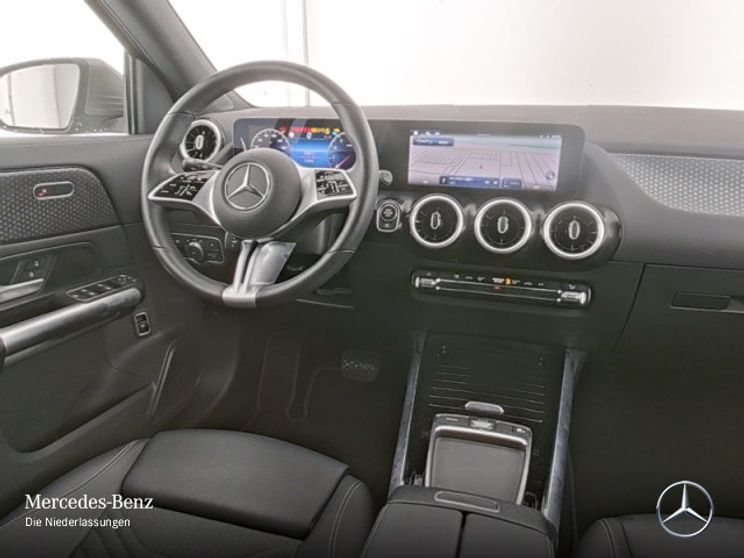 Mercedes-Benz GLA 180 Progressive