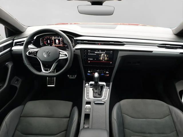 Volkswagen Arteon 2.0 TSI DSG R-Line