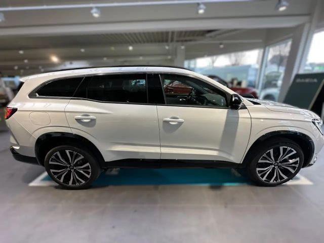 Renault Espace E-Tech Hybrid Iconic