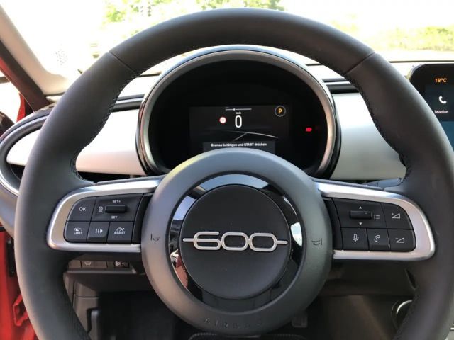 Fiat 600e La Prima