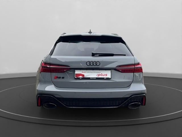 Audi RS6 Avant Quattro