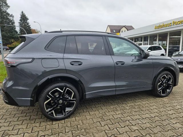 Volkswagen Tiguan 1.5 eTSI DSG R-Line Style