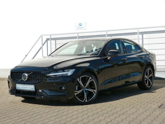 Volvo S60 Dark Plus