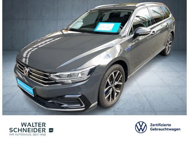 Volkswagen Passat DSG GTE Variant