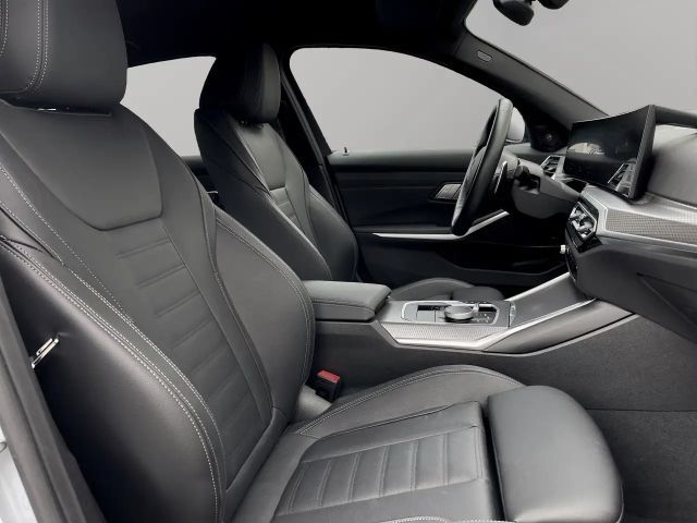 BMW 330 330i M-Sport Sedan