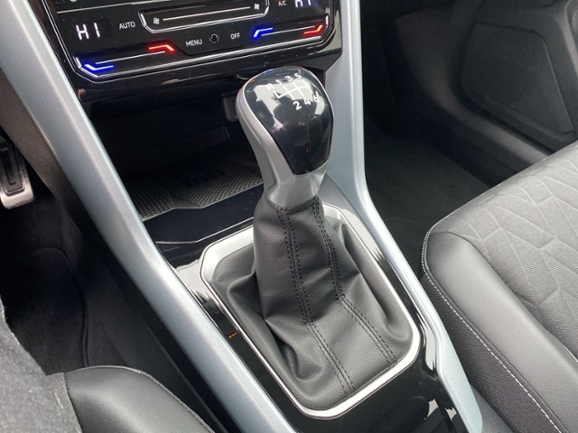 Volkswagen T-Roc 1.0 TSI Plus