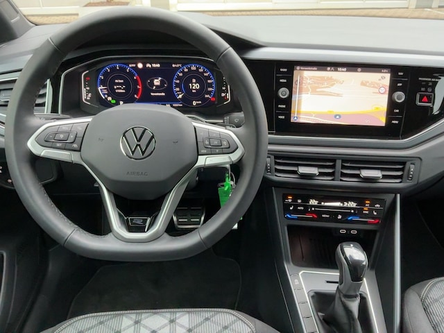 Volkswagen Taigo 1.5 TSI DSG R-Line