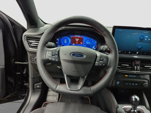 Ford Focus ST Line Wagon