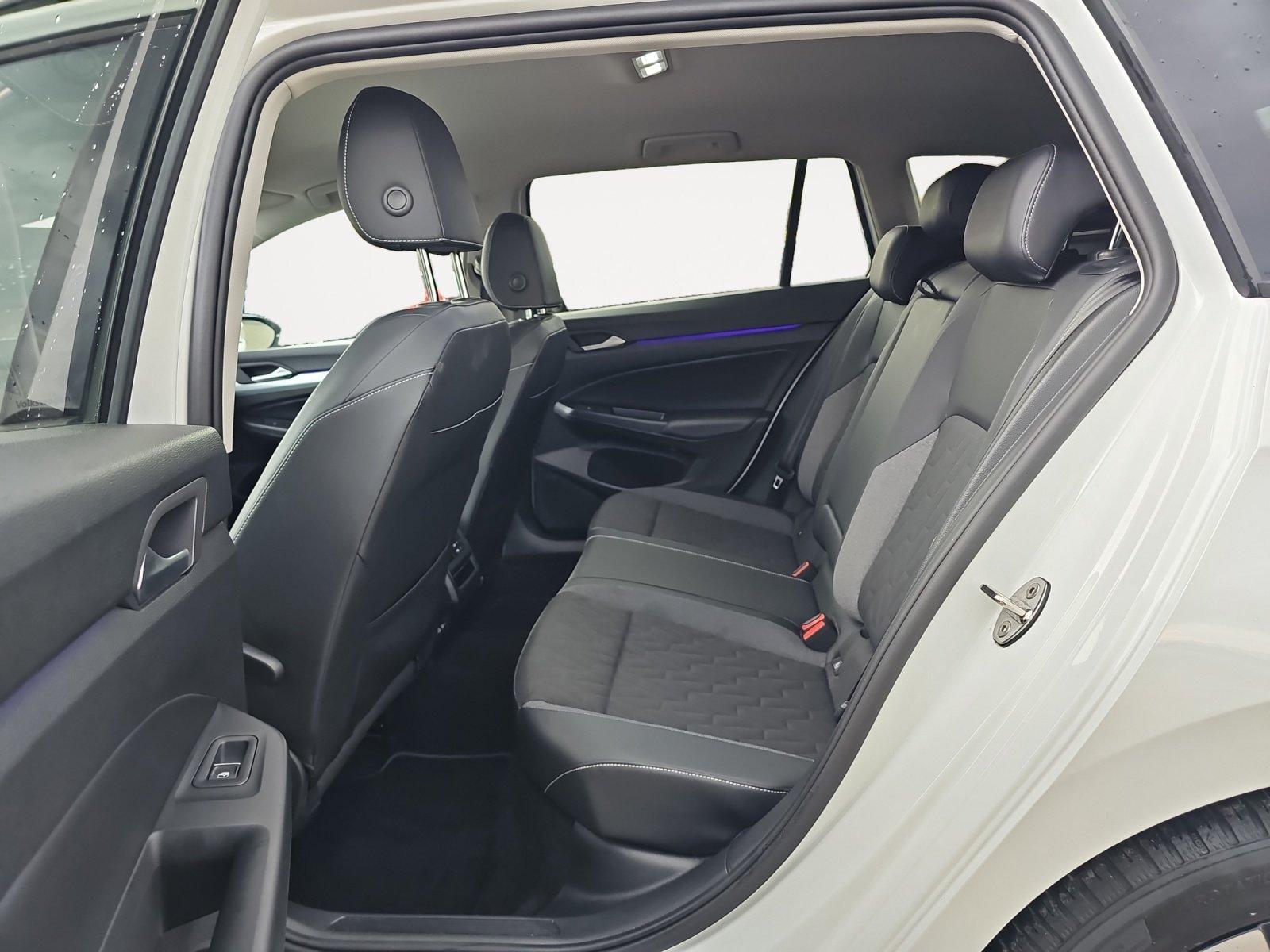 Volkswagen Golf 1.5 eTSI Golf VIII Variant