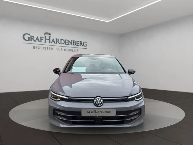 Volkswagen Golf DSG Plus