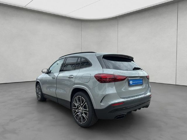 Mercedes-Benz GLA 220 4MATIC GLA 220 d