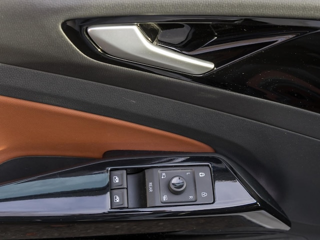 Volkswagen ID.4 Business Performance Pro