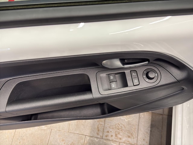 Volkswagen e-up! Active