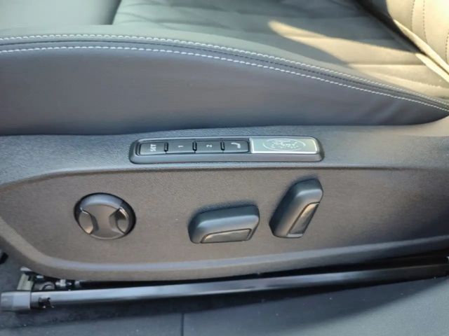 Ford Explorer Premium