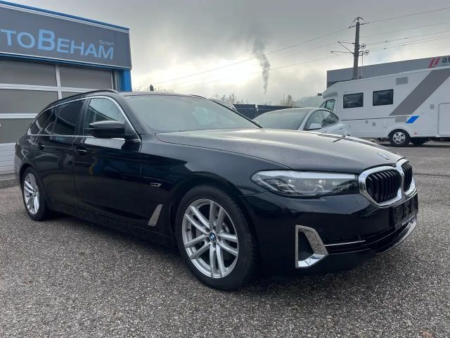 BMW 530 530e Touring xDrive