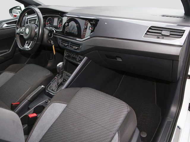 Volkswagen Polo 1.5 TSI DSG R-Line