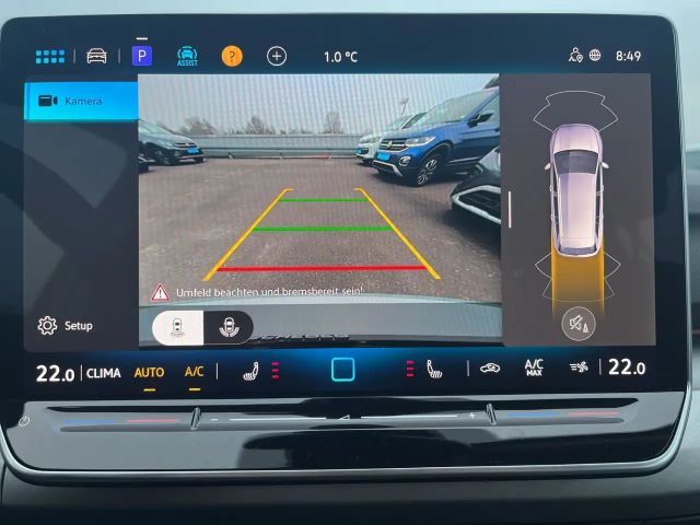 Volkswagen Golf Life Variant