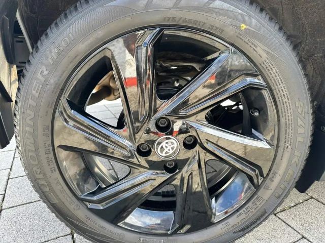 Toyota Aygo X Hatchback Play X-play