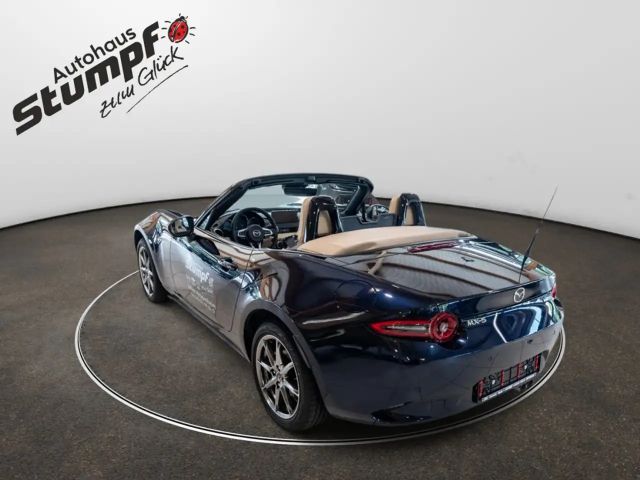 Mazda MX-5 SkyActiv