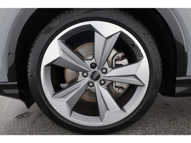 Audi Q4 e-tron S-Line