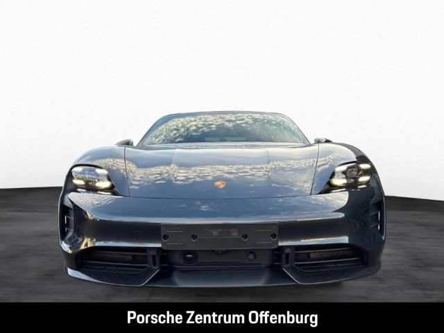 Porsche Taycan Turbo