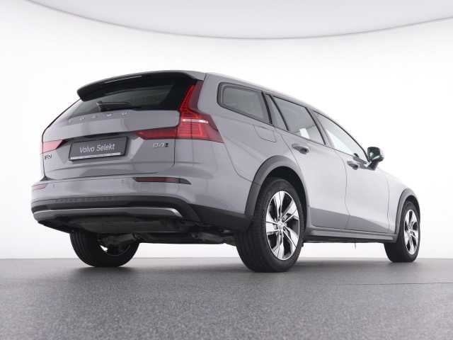 Volvo V60 Cross Country CC