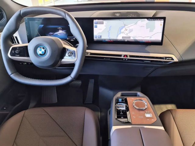 BMW iX xDrive50