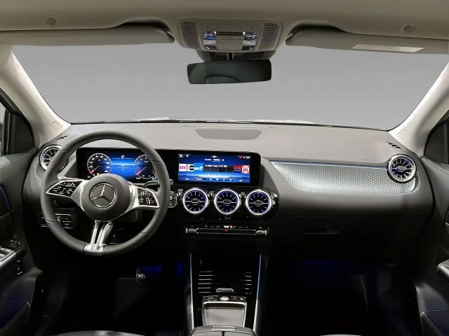 Mercedes-Benz GLA 200 Progressive