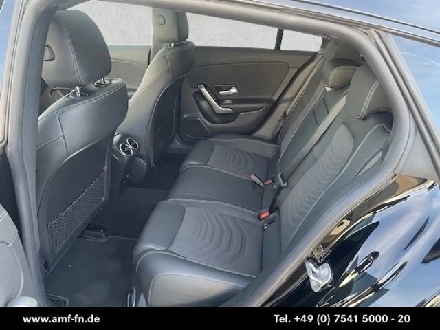 Mercedes-Benz CLA 180 Shooting Brake