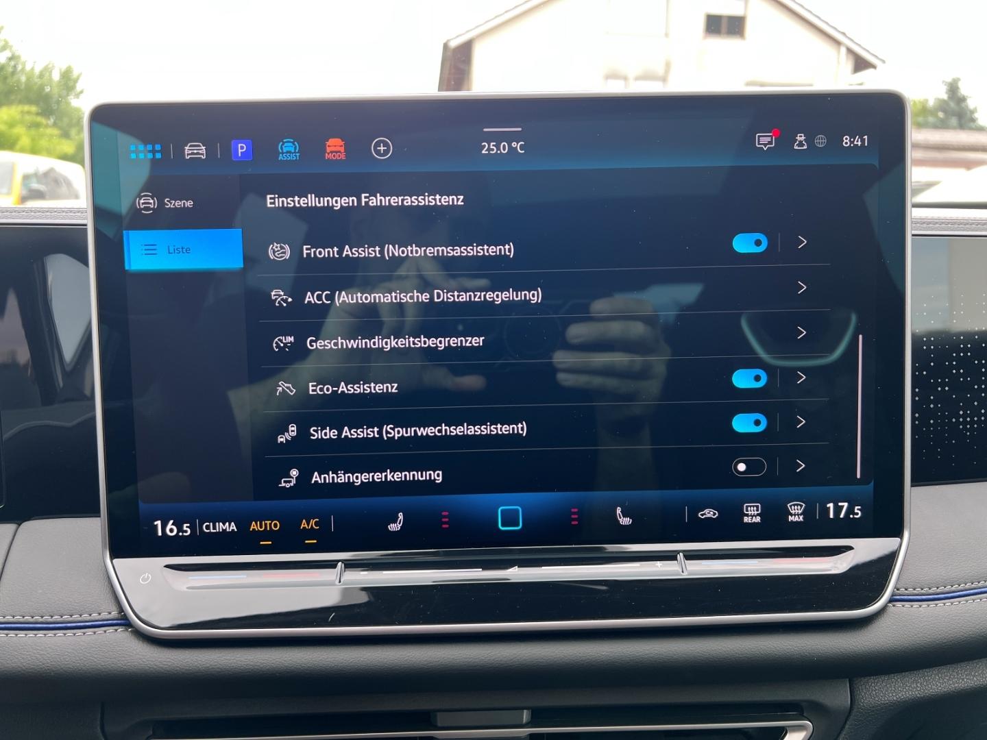 Volkswagen Tiguan 1.5 eTSI IQ.Drive R-Line