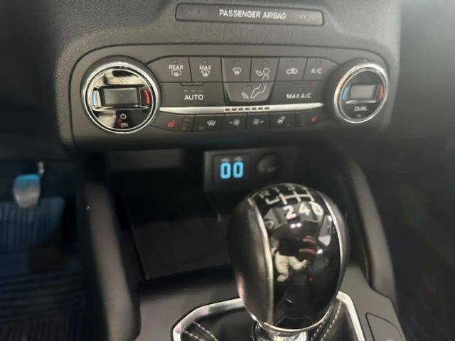 Ford Kuga EcoBoost Vignale