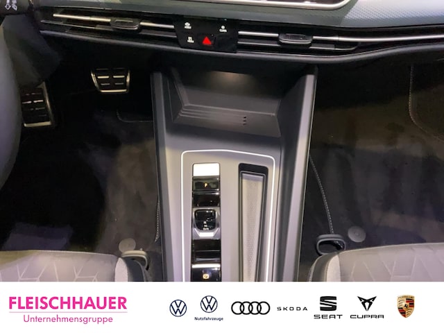 Volkswagen Golf 1.5 eTSI DSG Golf VIII